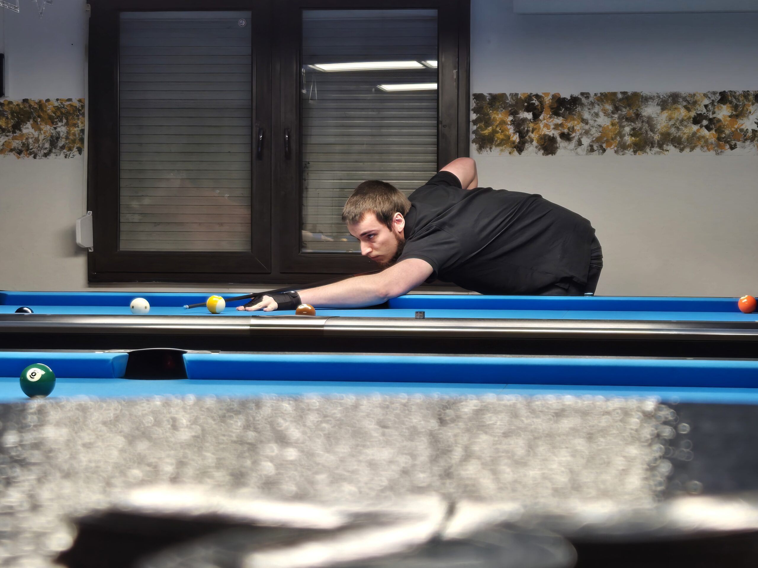 Spieler beim 9-Ball-Spiel